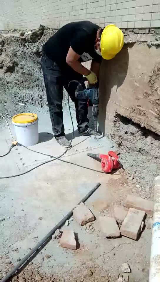 遂宁新旧混凝土植筋连接加固